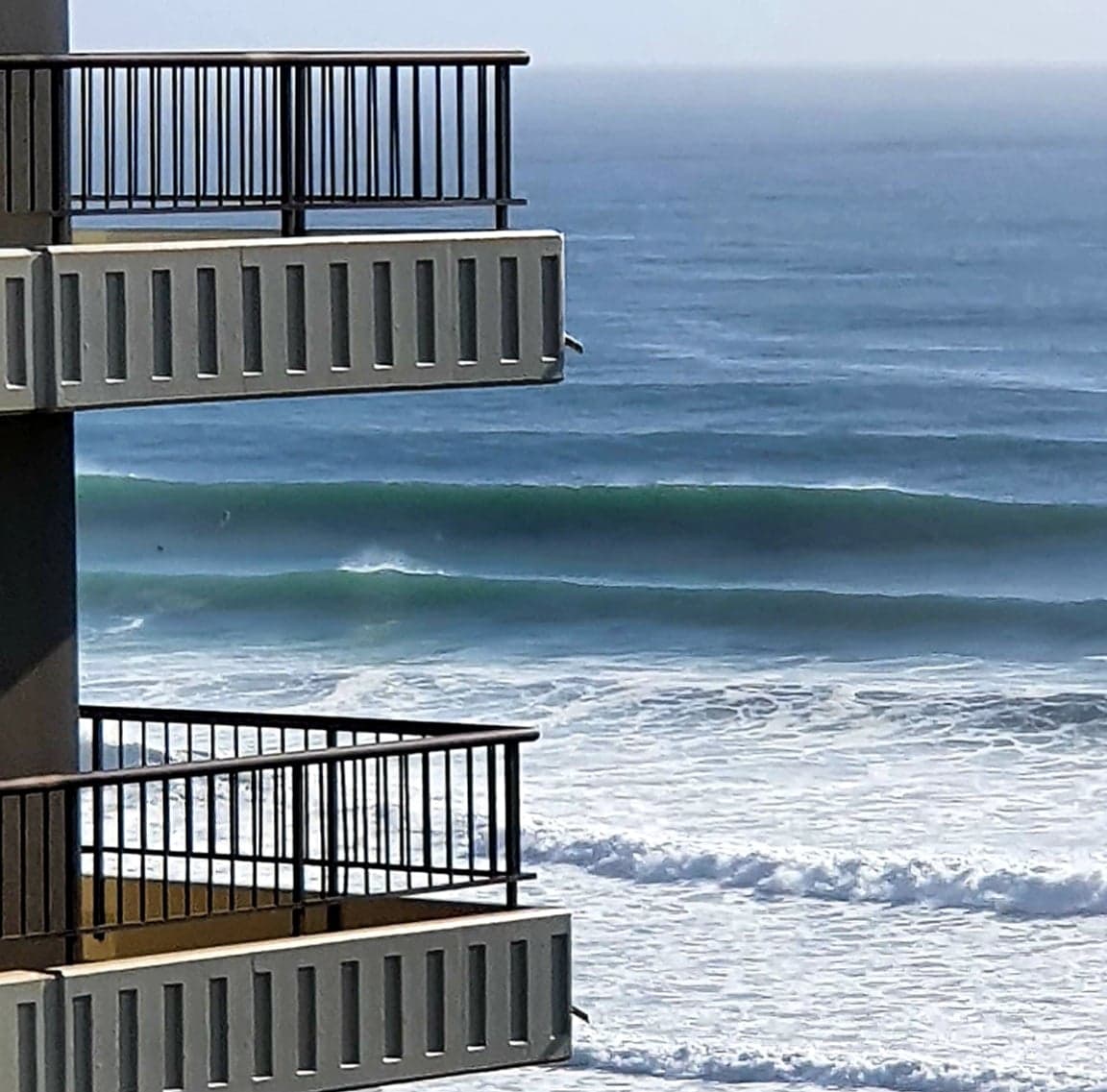 You can just see the surfers in this pic at Narrowneck